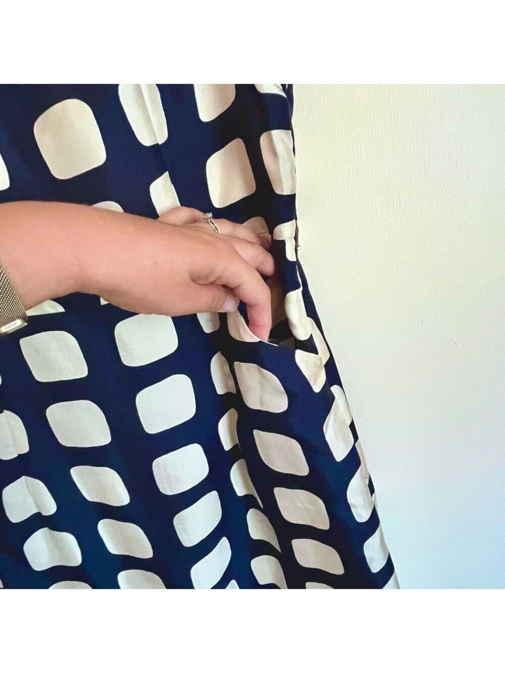 Milly of New York 100% Silk Navy White Geometric Sheath Dress Size 6/8 Italian - Picture 5 of 12